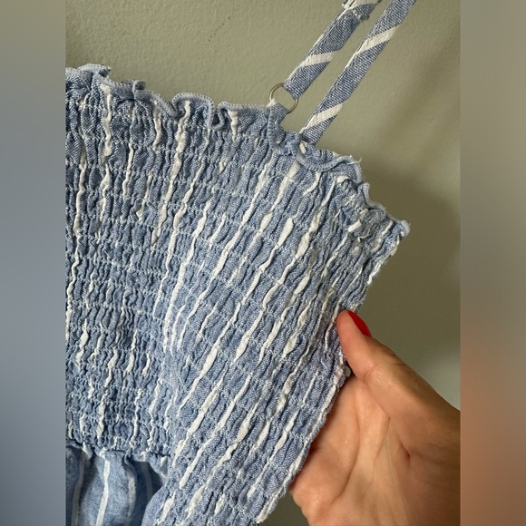 F21 | Nautical style dress with cord belt - Picture 4 of 9